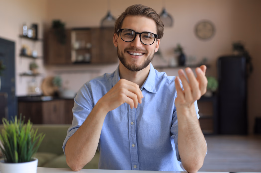 Make social-ready video reviews effortless for your customers.